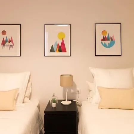 New Station By Staynnapartments Apartman *